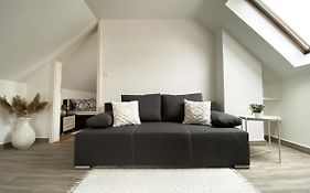 Andrea Apartmanok